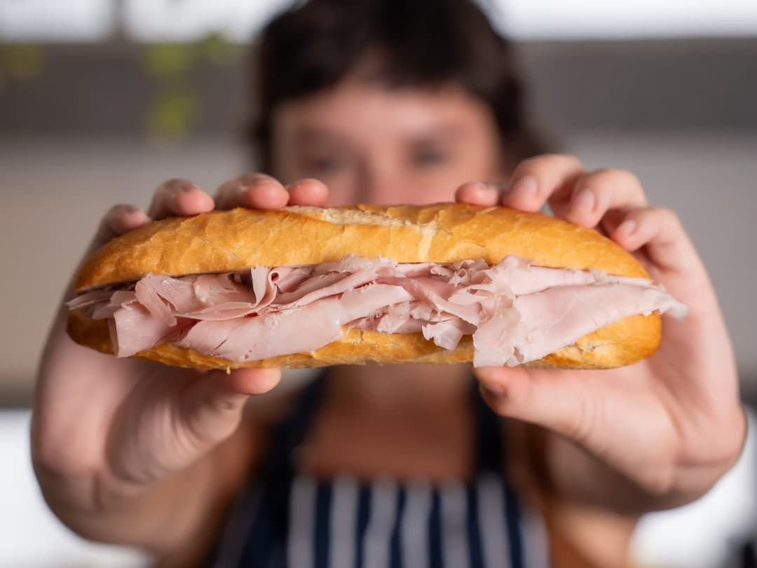 Pão, manteiga e presunto: o famoso jambon-beurre francês